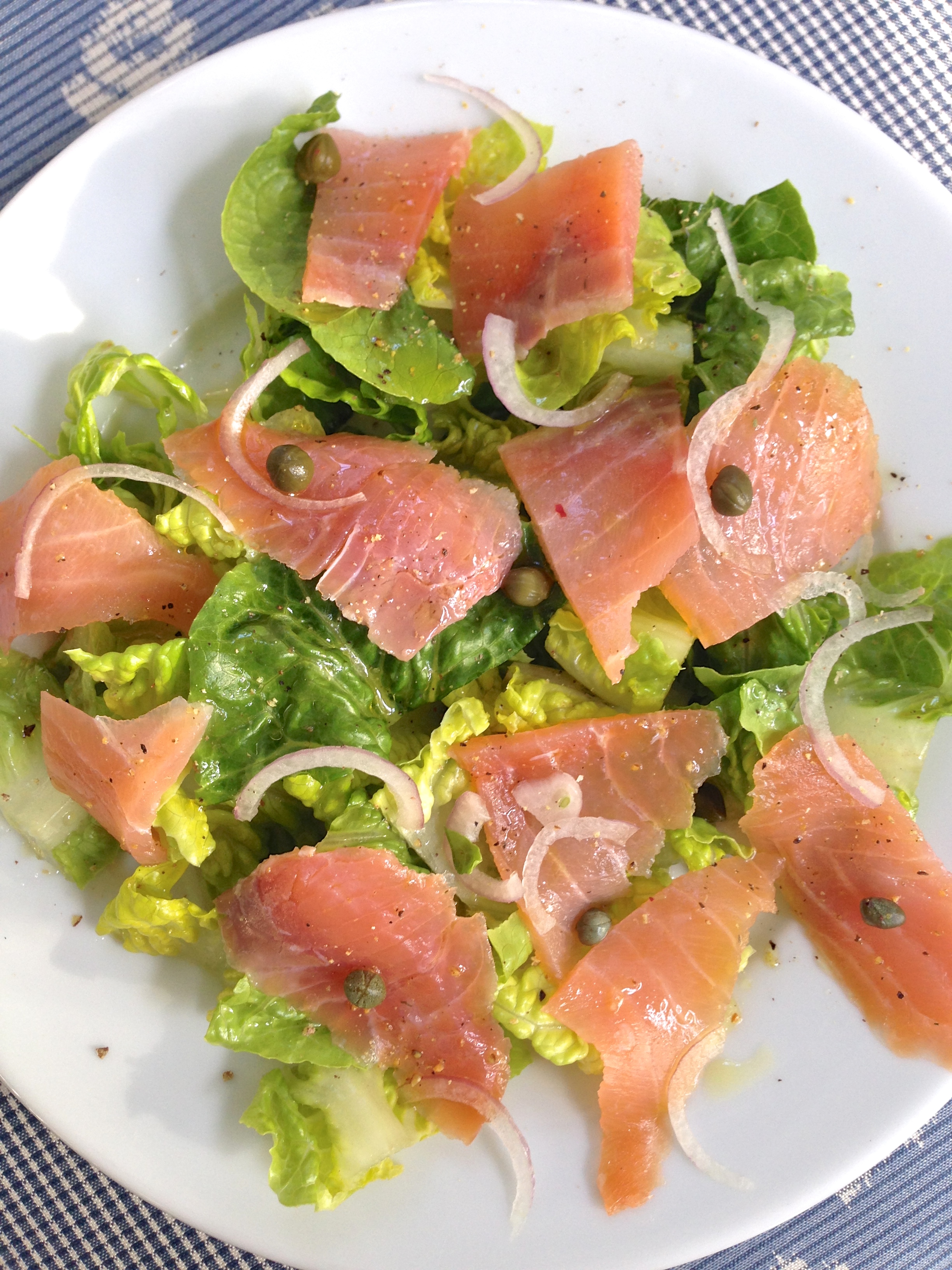 Crisp Salmon Salad