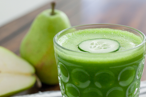 Relax and Refresh Cucumber Pear Spinach Celery Juice