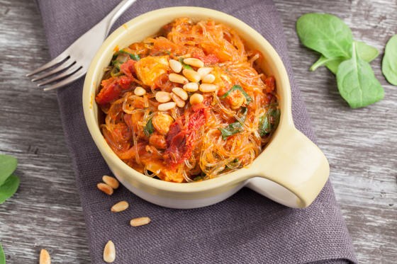 Italian Spaghetti with Chicken, Spinach, and Sun Dried Tomato