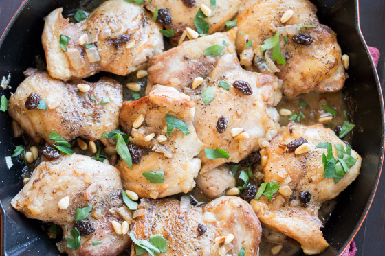 White Wine Chicken Thighs with Creamy Polenta | LaughterandLemonade.com