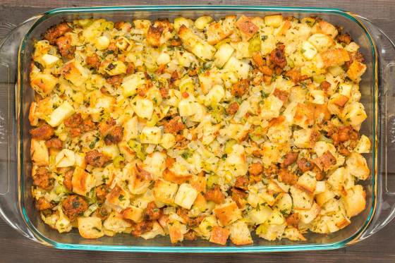 Homemade Stuffing with Apple and Sausage | LaughterandLemonade.com