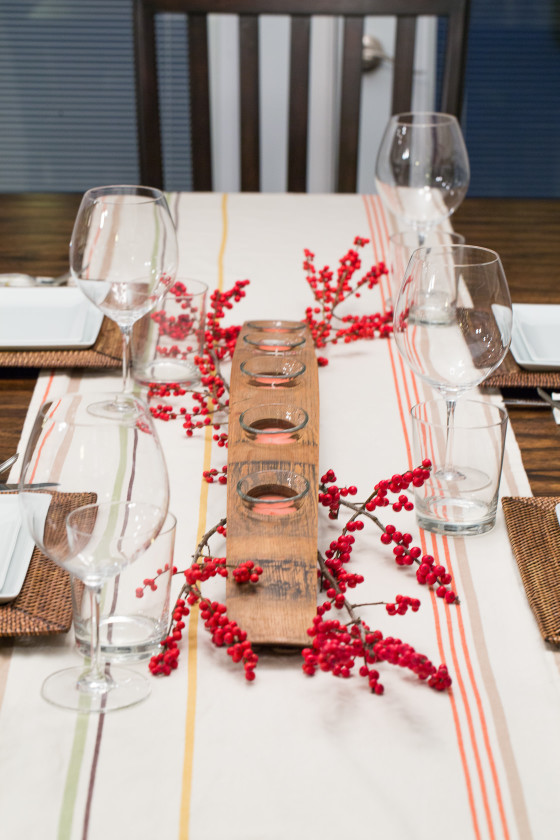 Simple, Elegant Thanksgiving Table Decorations | LaughterandLemonade.com